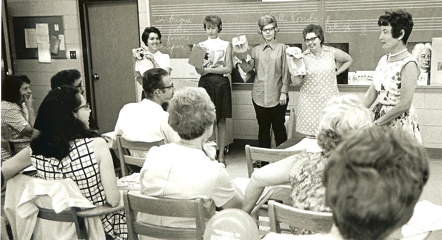Historical photo of a music education classroom